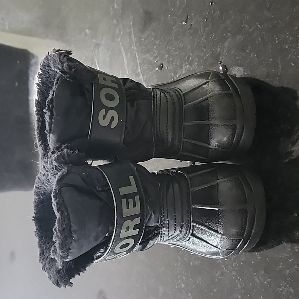 Size 7 sorel commander boot
